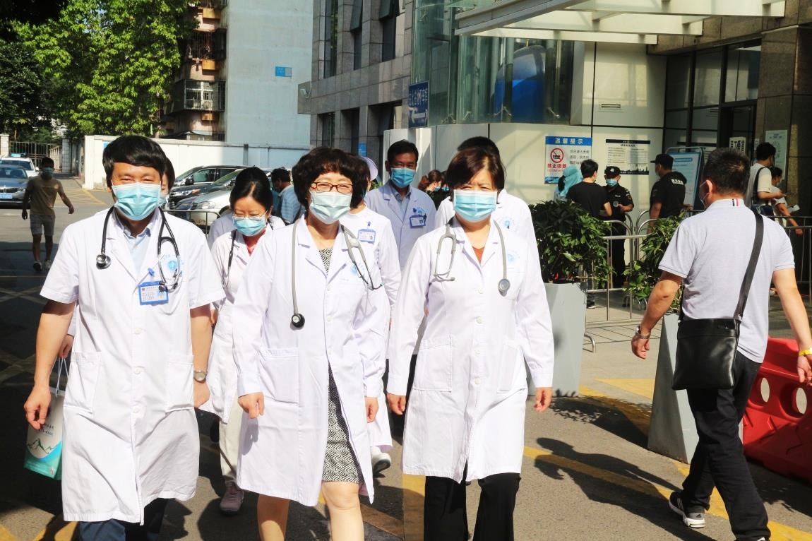 深圳市第二人民医院携手北京协和，关爱老年健康