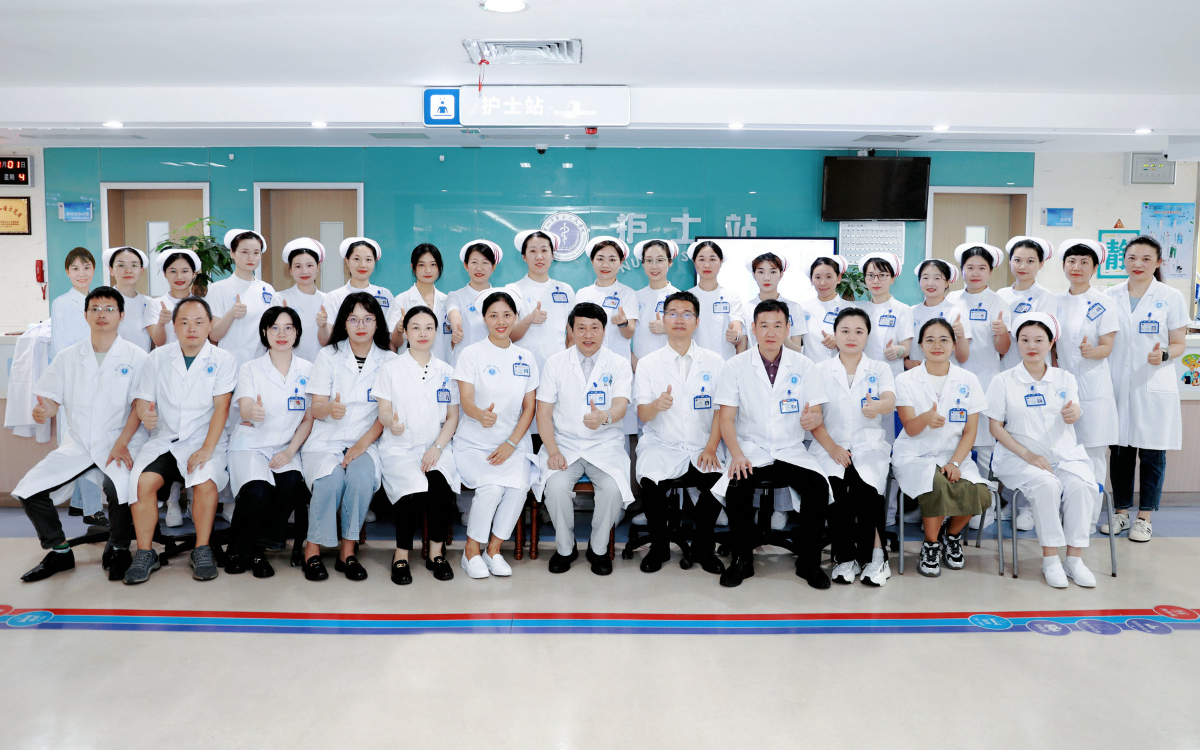 老年医学科-大合影.jpg